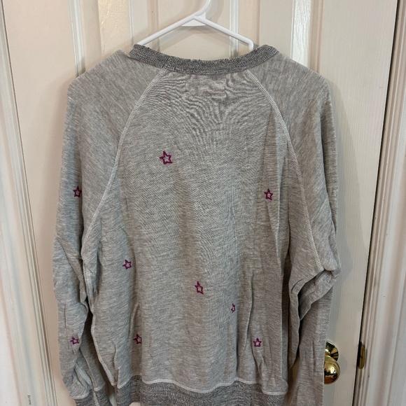 the GREAT grey sweatshirt with star embroidery - Picture 4 of 5
